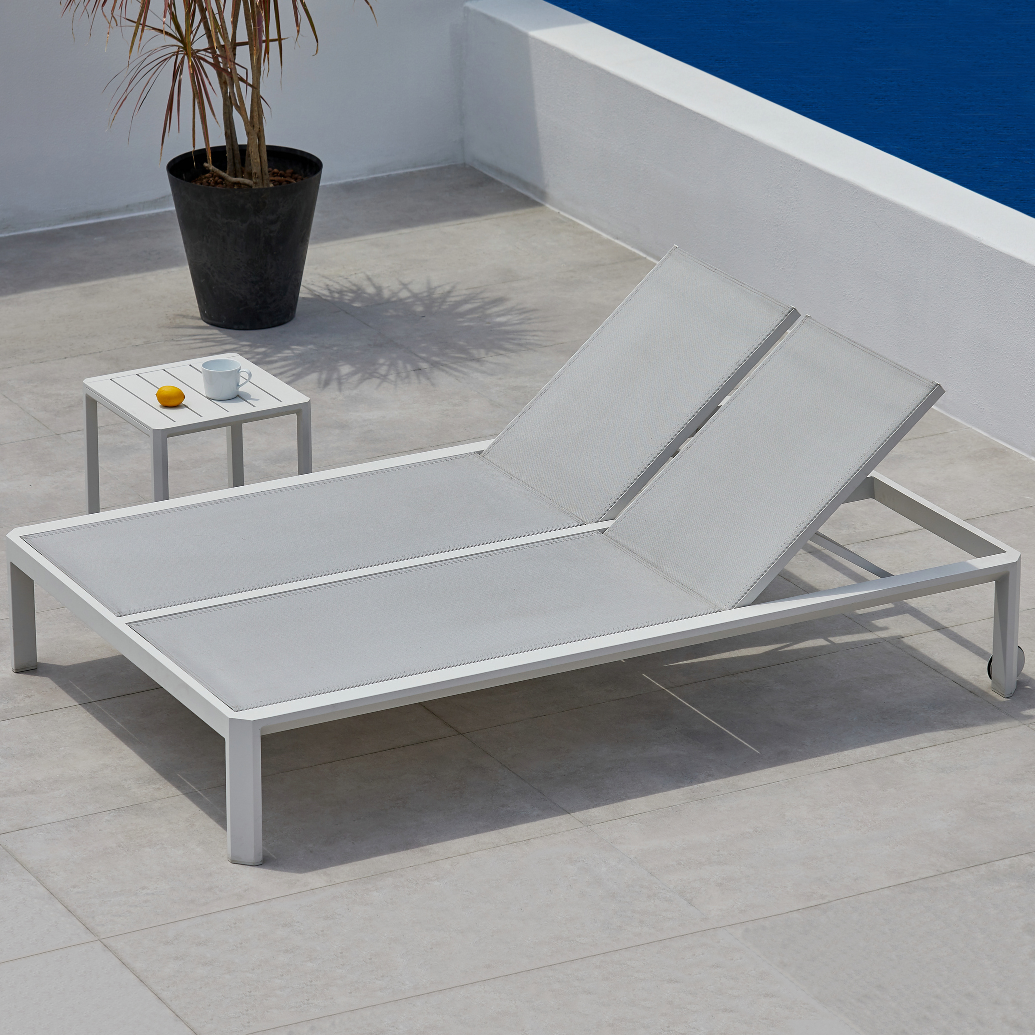 AF-L-044-2 White (2) 1